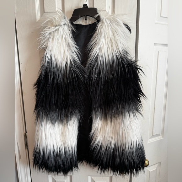 None Jackets & Blazers - Faux fur vest
